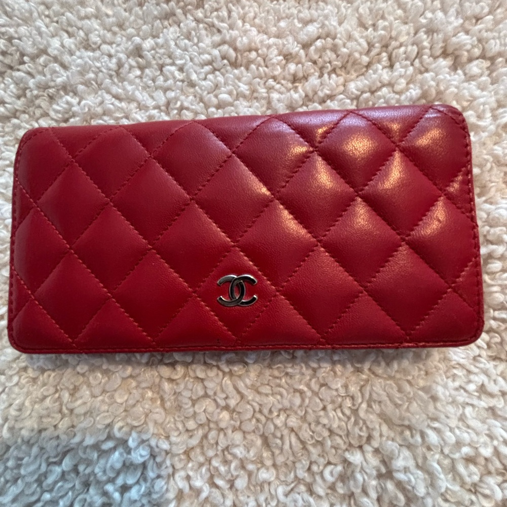 CHANEL Quilted Red Wallet